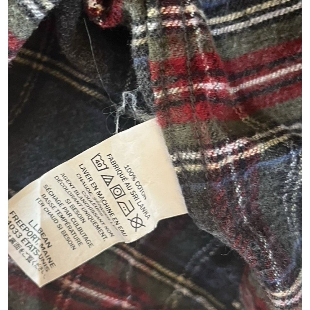 L.L. Bean Men's Size M Reg Flannel Gray Red Plaid 100% Cotton Button Up - Picture 4 of 7